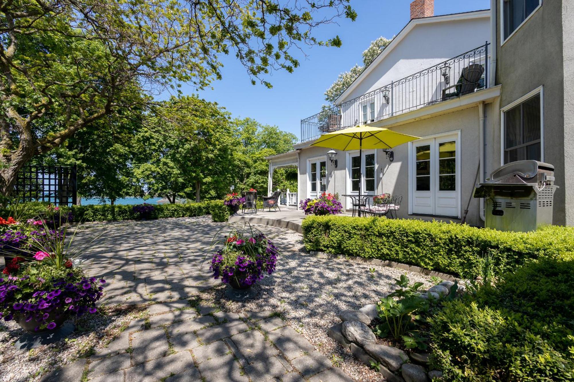 The Old Bank House Hotel Niagara-on-the-Lake Exterior foto